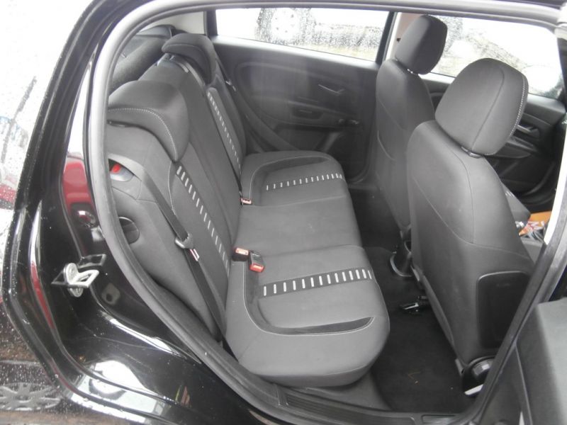 2008 Fiat Grande Punto 1.4 16V 5dr image 7