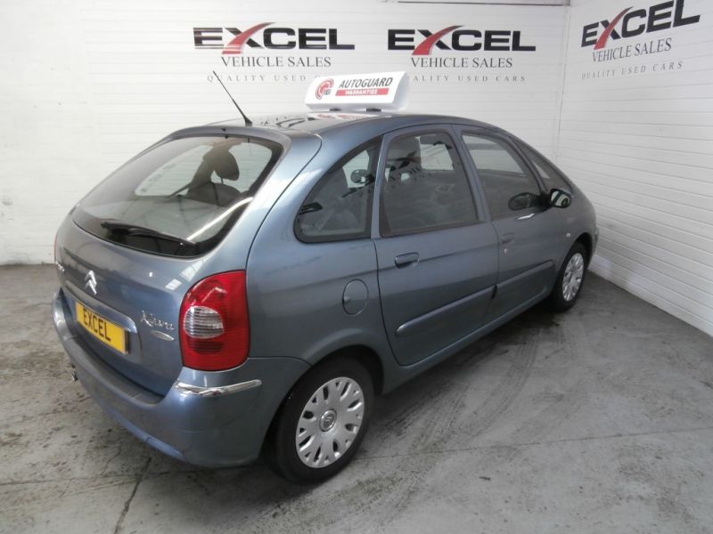 2009 Citroen Xsara 1.6 Picasso 16V 5dr image 5