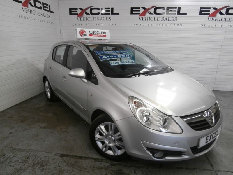 2007 Vauxhall Corsa 1.4 16V 5dr image 1