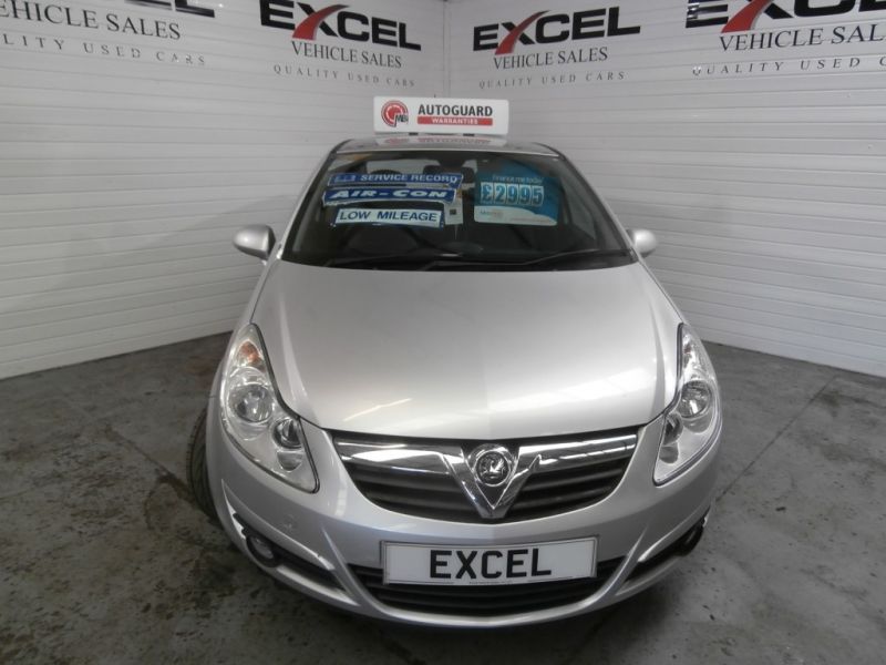 2007 Vauxhall Corsa 1.4 16V 5dr image 3