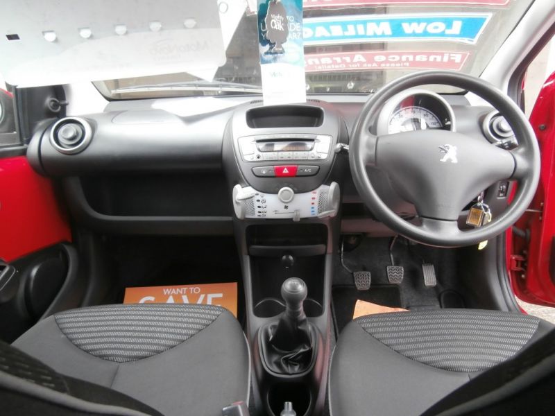 2012 Peugeot 107 1.0 5dr image 7