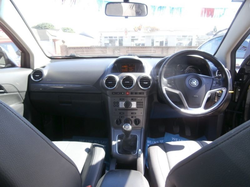 2011 Vauxhall Antara 2.0 CDTI 5dr image 7