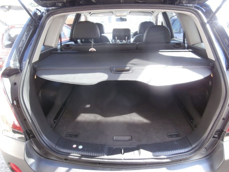 2011 Vauxhall Antara 2.0 CDTI 5dr image 9