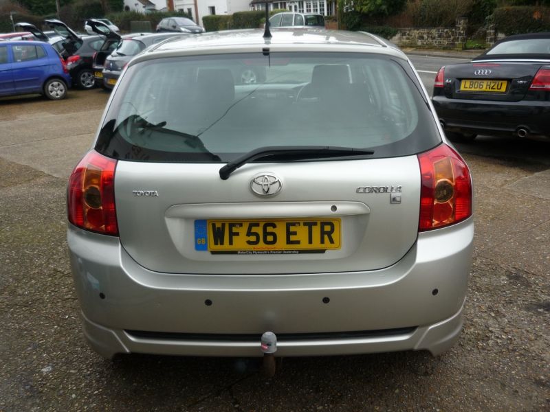 2006 Toyota Corolla 1.6 VVT-I 5dr image 3