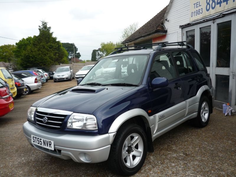 2005 Suzuki Grand Vitara 2.0 TD 5dr image 3