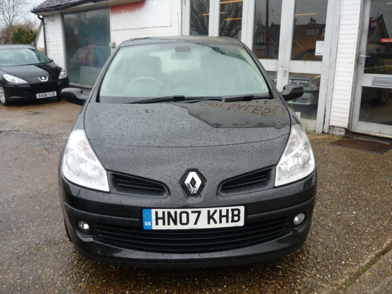 2007 Renault Clio 1.4 16v 5dr image 2