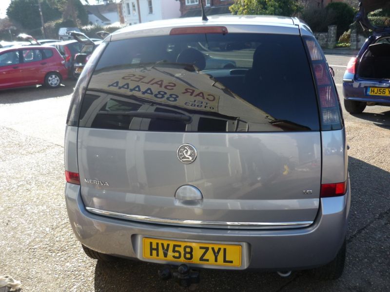 2009 Vauxhall Meriva 1.6 5dr image 4