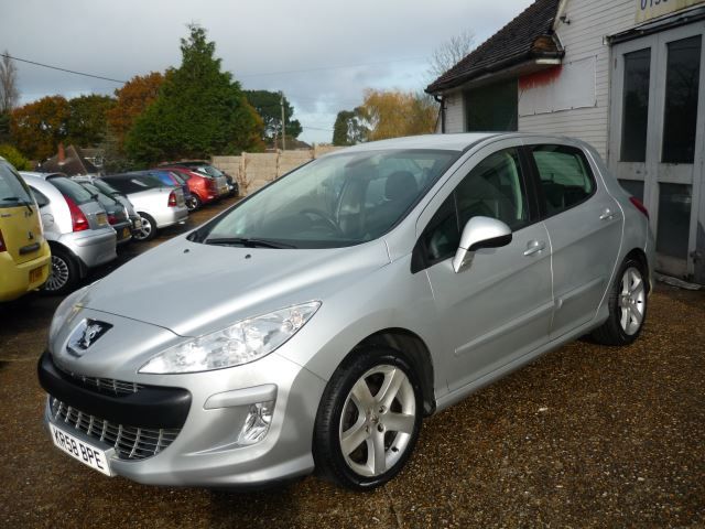 2008 Peugeot 308 Sport 1.6 5dr image 3