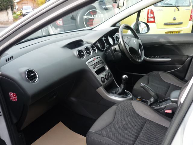 2008 Peugeot 308 Sport 1.6 5dr image 7
