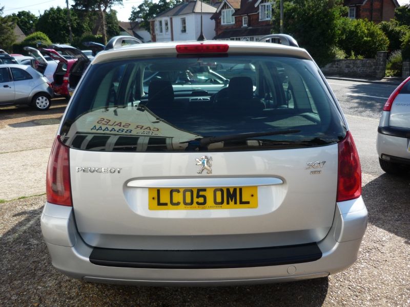 2005 Peugeot 307 1.6 S HDi image 4