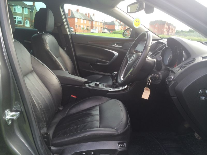 2009 Vauxhall Insignia 2.0 CDTi 16v Elite 5dr image 7