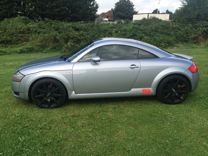 2004 Audi TT 1.8 T Quattro 3dr image 4