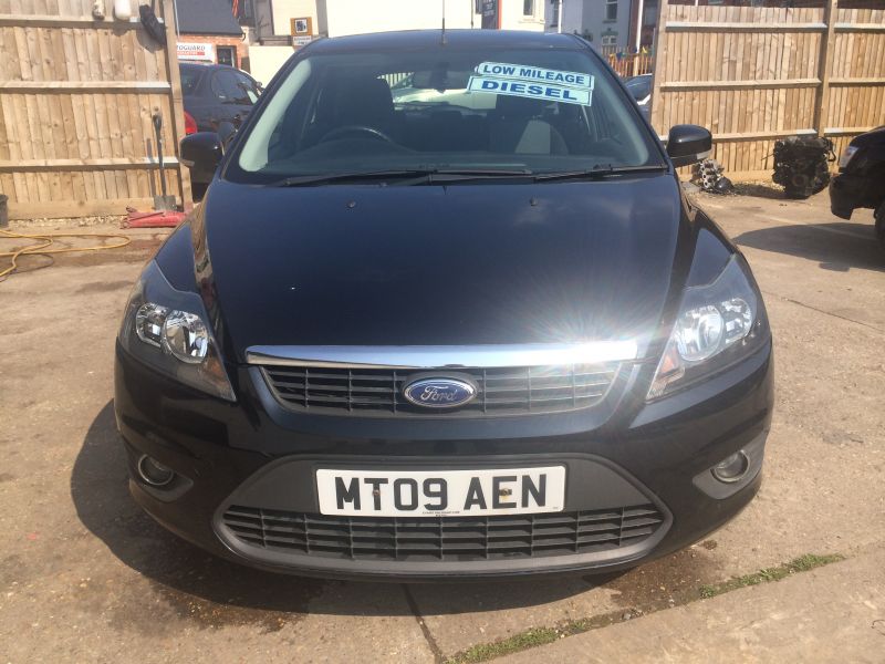 2009 Ford Focus 1.8 TDCi Zetec 5dr image 2