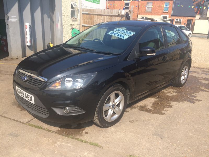 2009 Ford Focus 1.8 TDCi Zetec 5dr image 3