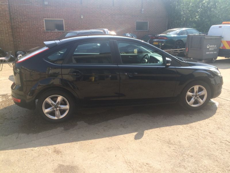 2009 Ford Focus 1.8 TDCi Zetec 5dr image 5