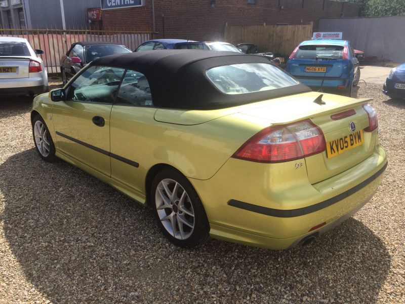 2005 Saab 9-3 2.0 T Aero 2dr image 3