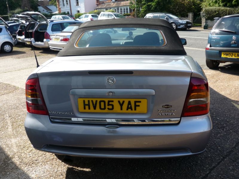2005 Vauxhall Astra Turbo 16v image 4