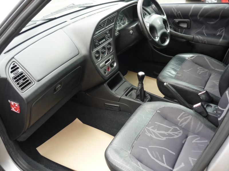 2001 Peugeot 306 HDi 5dr image 7