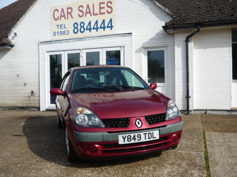 2001 Renault Clio dCi 3dr image 1