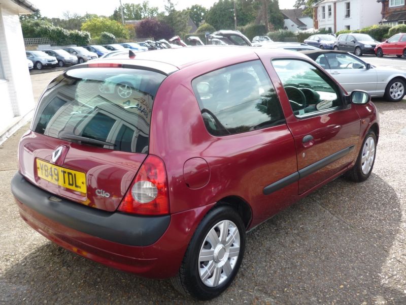 2001 Renault Clio dCi 3dr image 5
