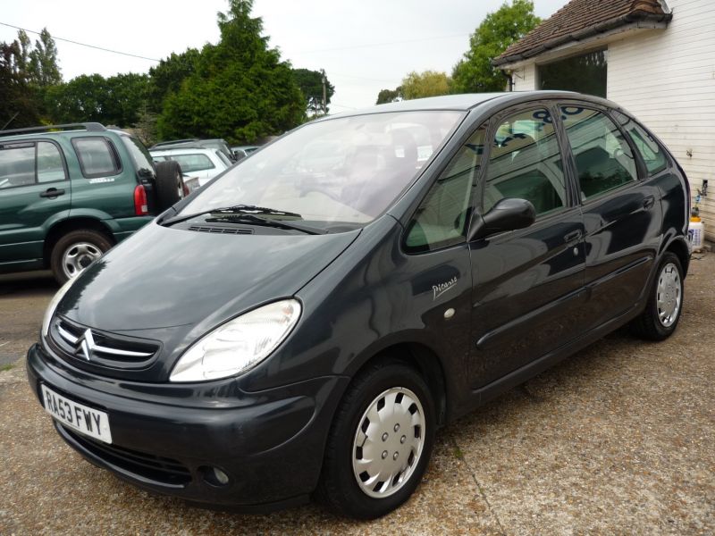 2003 Citroen Xsara Picasso 2 image 3