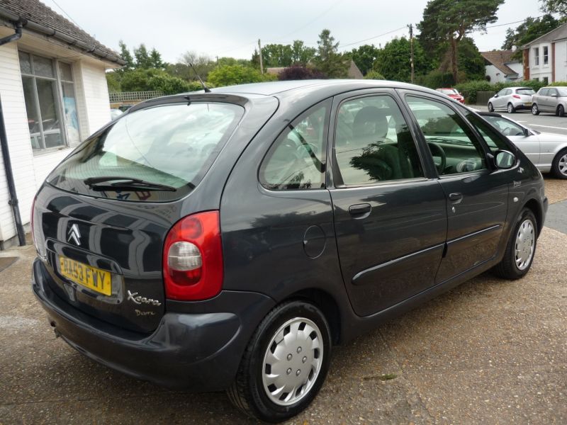 2003 Citroen Xsara Picasso 2 image 5