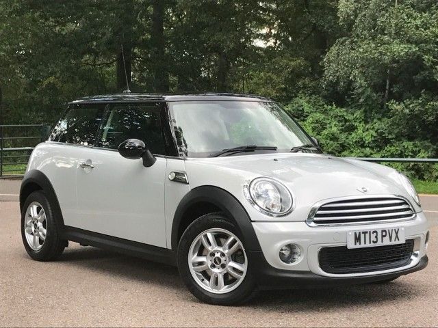 2013 MINI Hatch Cooper 1.6 3dr image 2