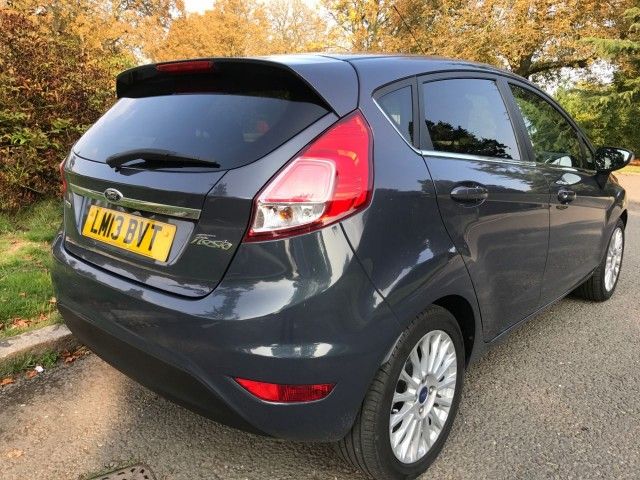 2013 Ford Fiesta 1.0 5dr image 5