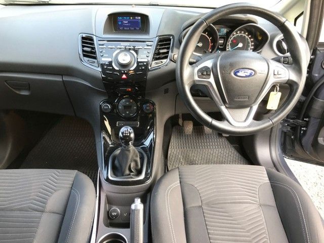 2013 Ford Fiesta 1.0 5dr image 9