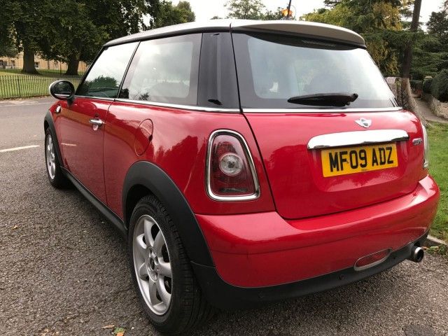 2009 MINI Hatch Cooper 1.6 3dr image 4