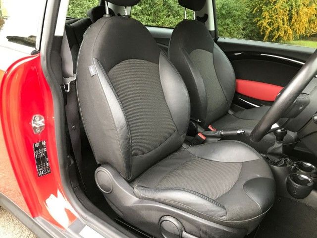 2009 MINI Hatch Cooper 1.6 3dr image 6
