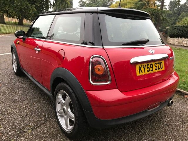 2009 MINI Hatch Cooper 1.6 3dr image 4