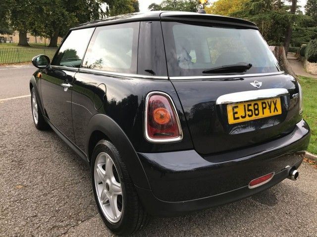 2009 MINI Hatch One 1.4 3dr image 4