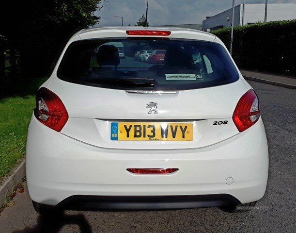 2013 Peugeot 208 1.0 image 4