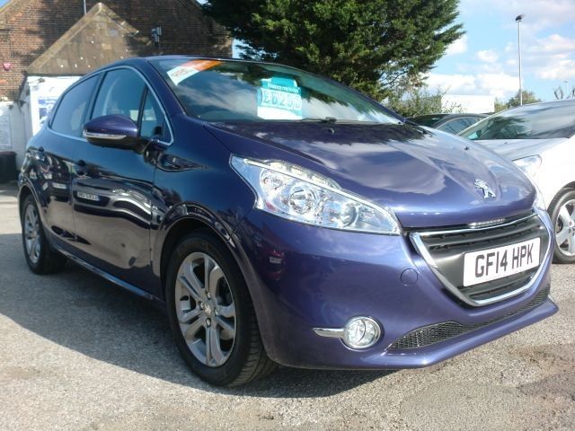 2014 Peugeot 208 1.6 E-HDI 5d image 3