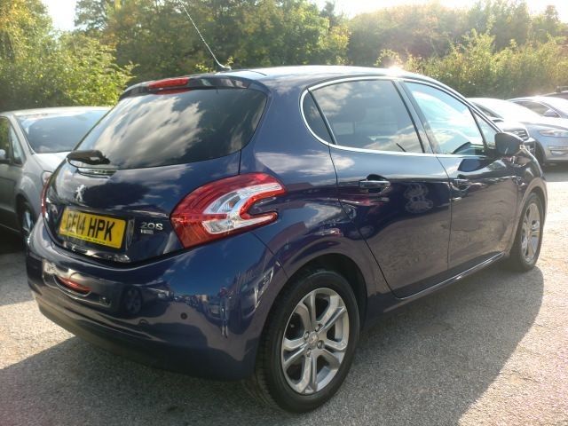 2014 Peugeot 208 1.6 E-HDI 5d image 4