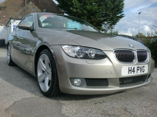 2007 BMW 3.0 330D SE 2d image 3