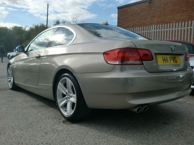 2007 BMW 3.0 330D SE 2d image 5