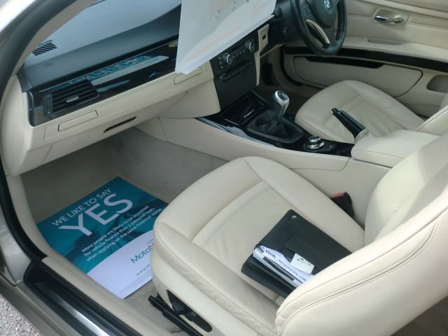 2007 BMW 3.0 330D SE 2d image 6