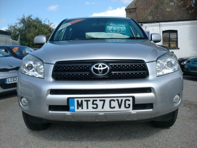 2007 Toyota Rav4 2.2 XT4 D-4D 5d image 2
