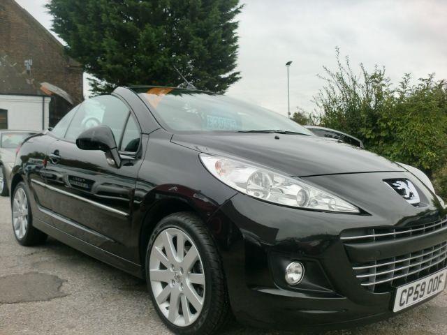 2010 Peugeot 207 1.6 CC GT 2d image 3