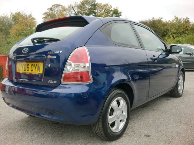 2006 Hyundai Accent 1.4 3d image 4