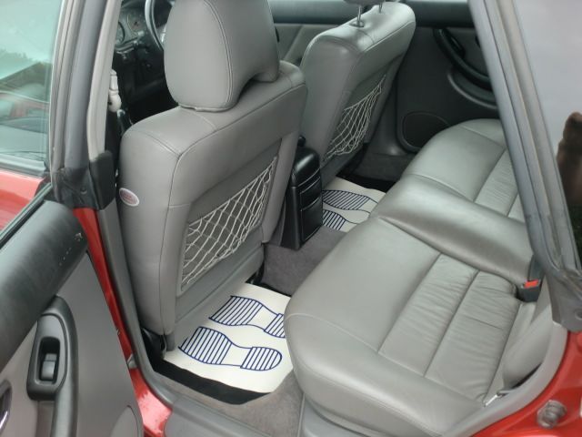 2001 Subaru Legacy 2.5 AWD 5d image 7