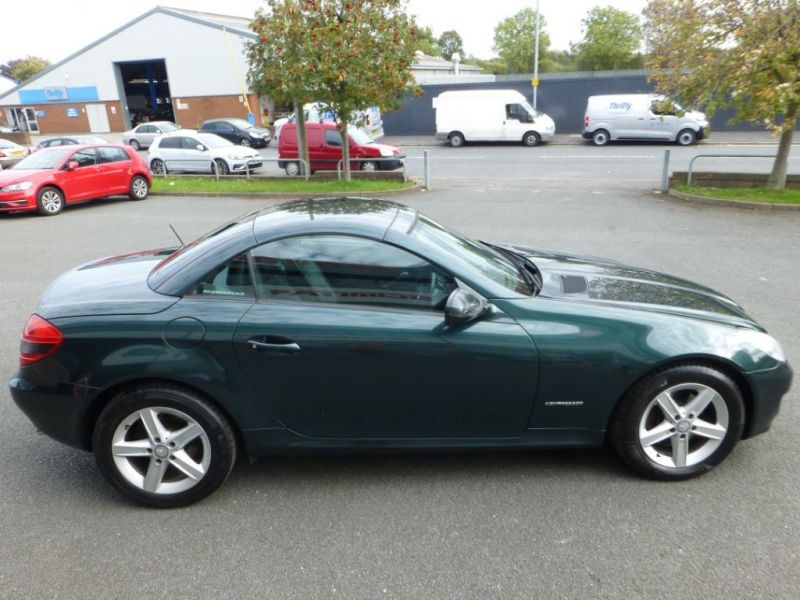 2009 Mercedes SLK200 image 5
