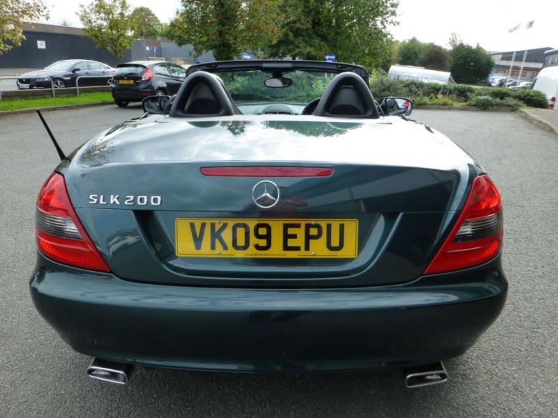 2009 Mercedes SLK200 image 6