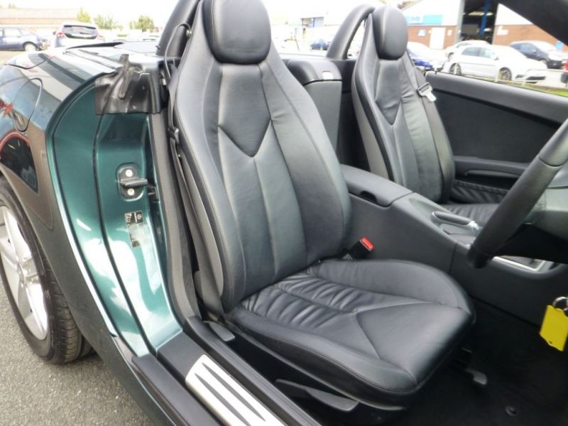 2009 Mercedes SLK200 image 7