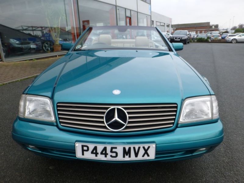 1997 Mercedes SL280 image 2