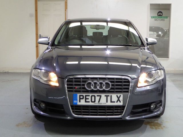 2007 Audi S4 4.2 Quattro 4dr image 2
