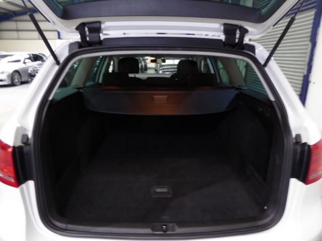 2013 Volkswagen Passat 2.0 TDI 5dr image 9