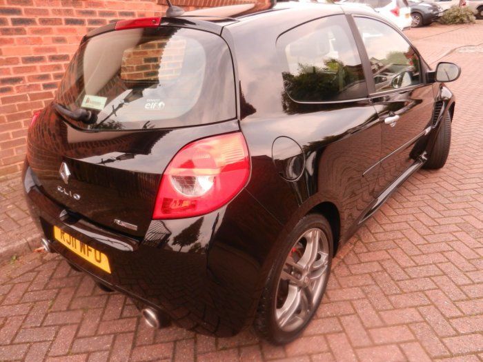 2011 Renault Clio 2.0 16V 3dr image 3
